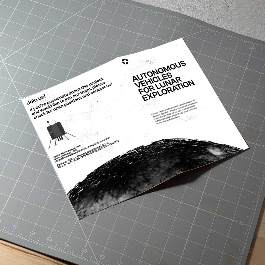 Il retro del pieghevole di presentazione Evolunar: autonomous vehicle for lunar exploration