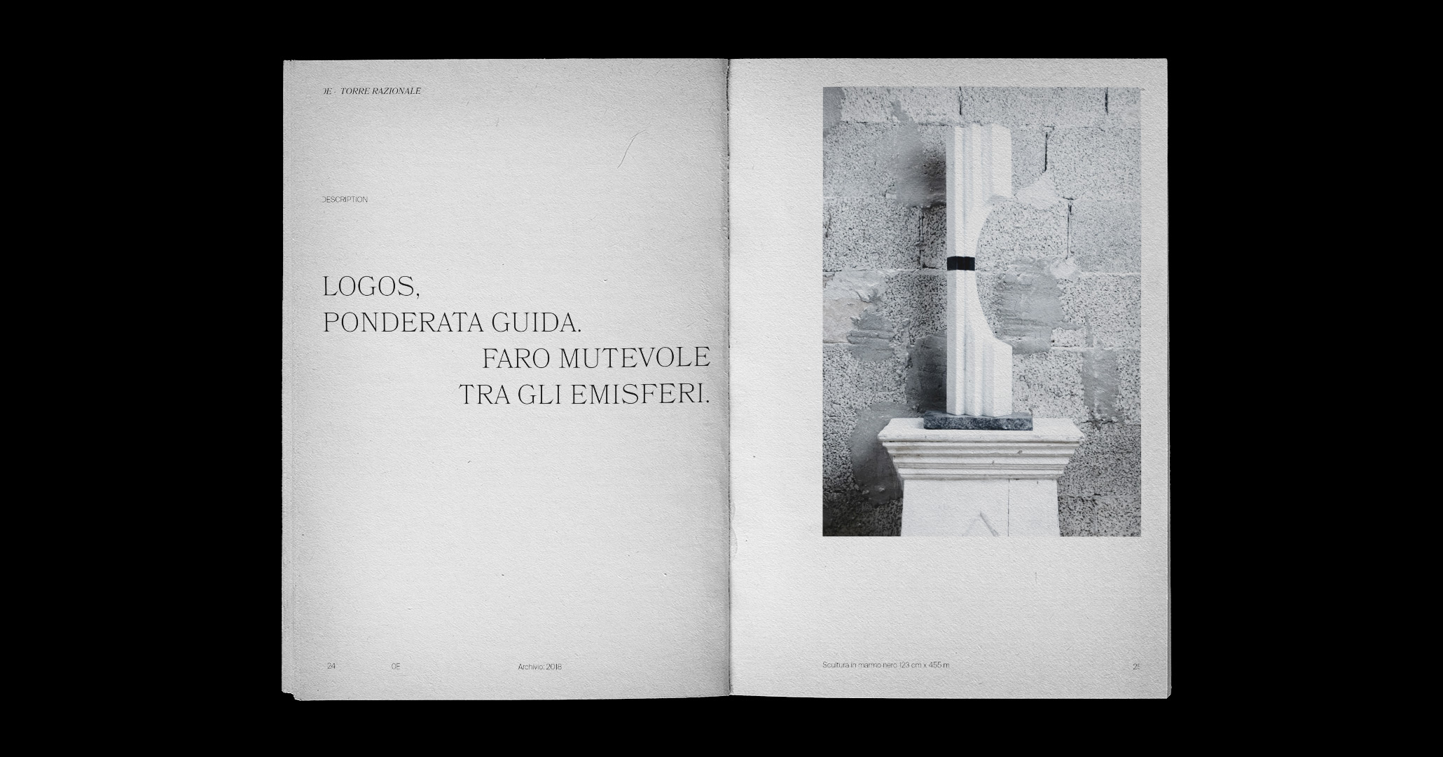 Una doppia pagina del portfolio di Gabriele Schiavo, che raffigura una scultura ed alcuni versi