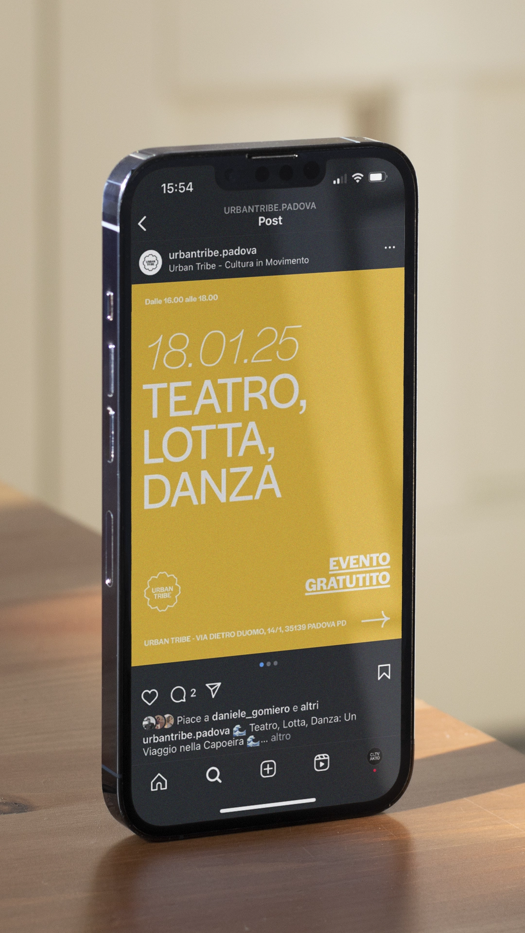 Un poster per instagram dell'evento Teatro, lotta danza, per Urban Tribe Padova